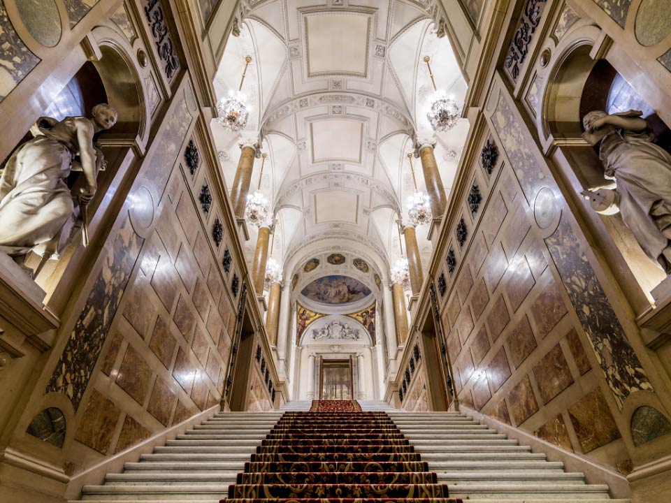 Grand escalier d'Honneur de l'Hôtel de Ville de Paris