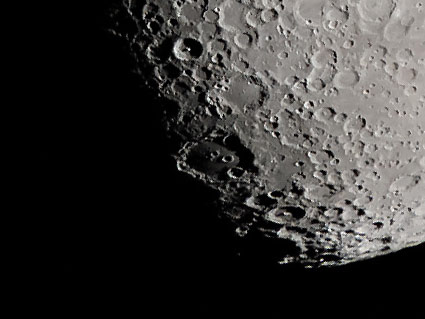 Cratère Clavius sur la lune