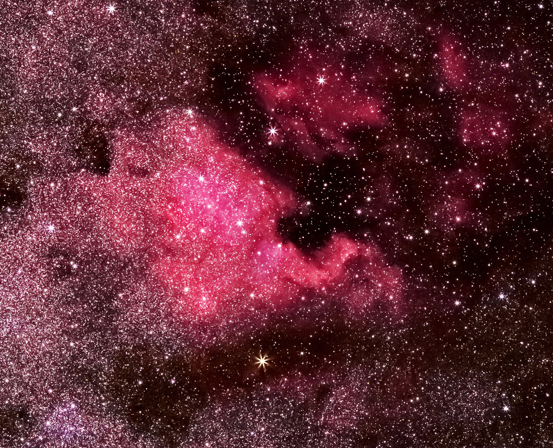 Nébuleuse NGC 7000 dans la constellation du Cygne