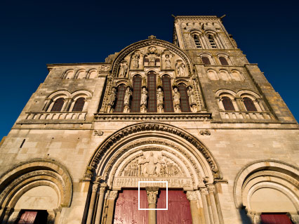 Façade occidentale de la basilique de Vezelay