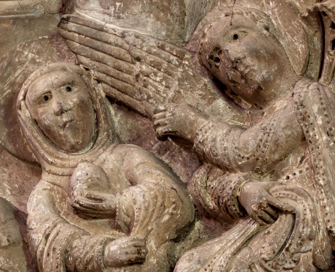 Chapiteau des Saintes Femmes au Tombeau de la basilique Saint-Julien de Brioude