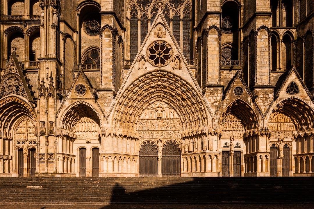 Les cinq portails occidentaux de la cathédrale de Bourges 