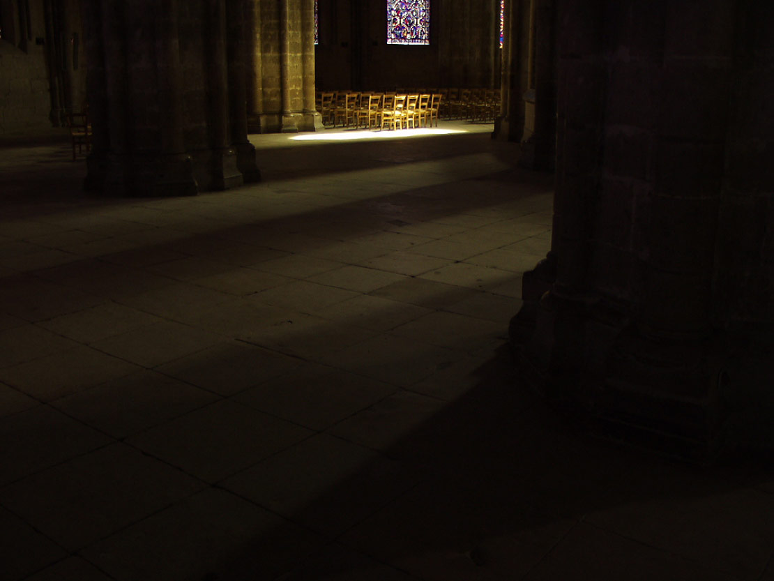 Prie-Dieu dans le déambulatoire de la cathédrale de Bourges