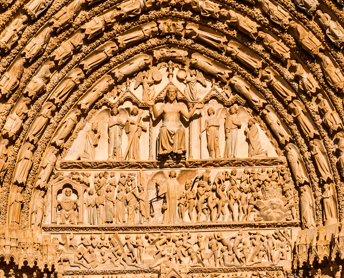 Tympan du portail central de la cathédrale Saint-Etienne de Bourges