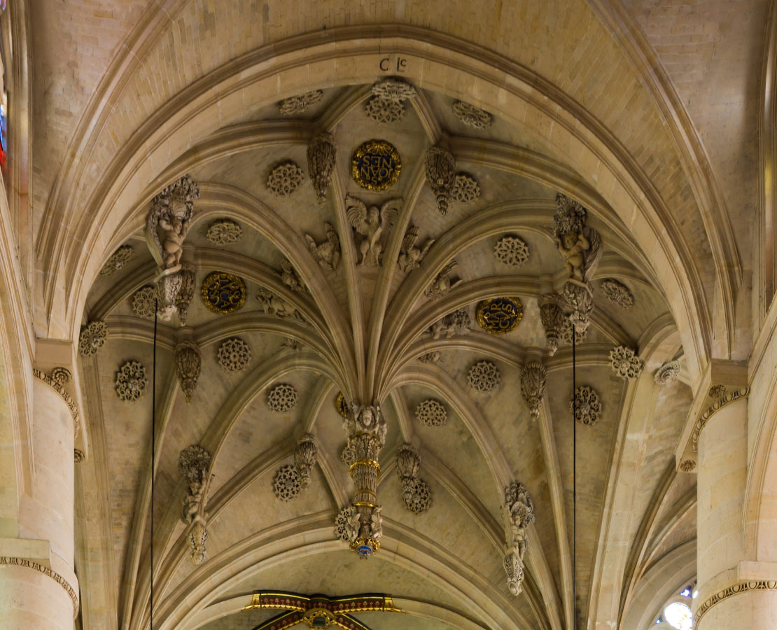 Voûte en croisée d'ogives de l'église Saint-Etienne-du-Mont