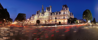 Hôtel de Ville de Paris au crépuscule