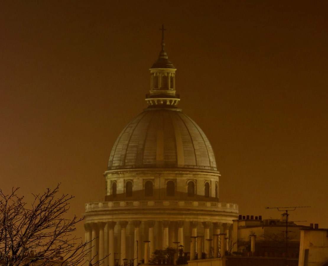 Le Panthéon de Paris de nuit