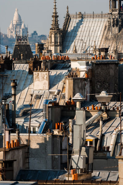 Le Sacré Coeur et les toits de Paris