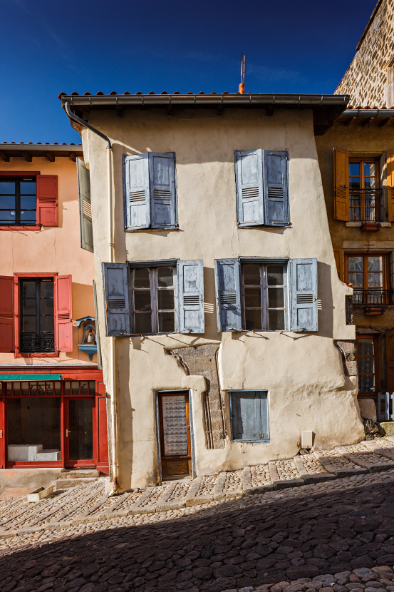 Maison pittoresque de la rue des tables au Puy-en-Velay - Photo du Puy en Velay