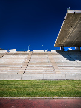 Tribune du stade Le Corbusier à Firminy-Vert près 